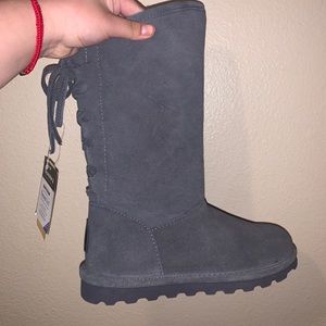 Bear paw grey boots